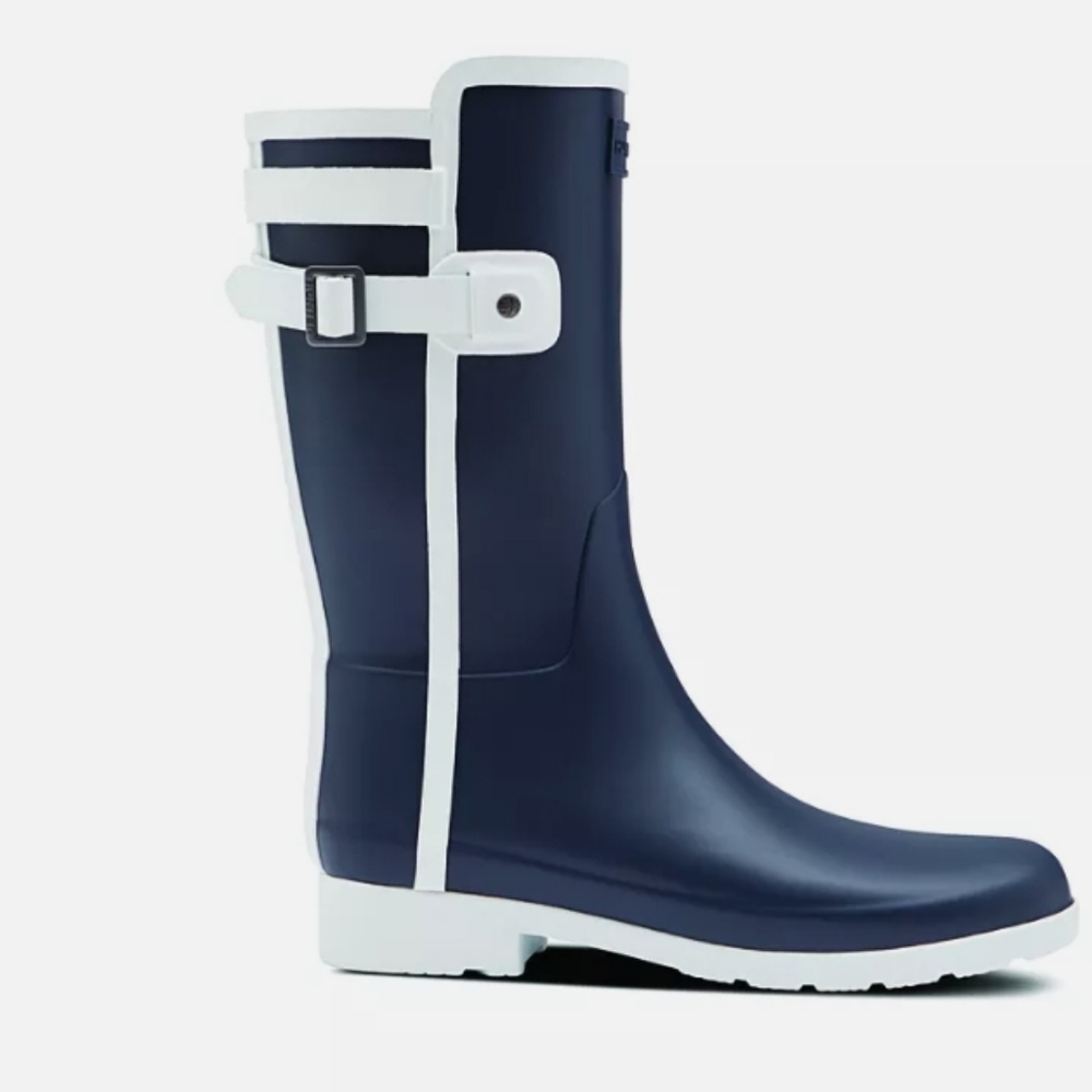 Hunter Refined Slim Fit Boot - Picture 2 of 5